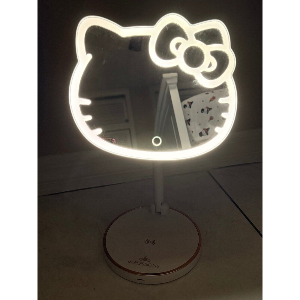 Impressions Vanity Hello Kitty LED Lighted Makeup Mirror with Wireless Charging